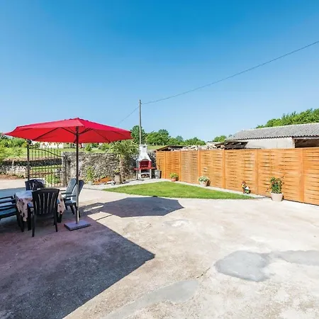 Three-bedroom In Kringa